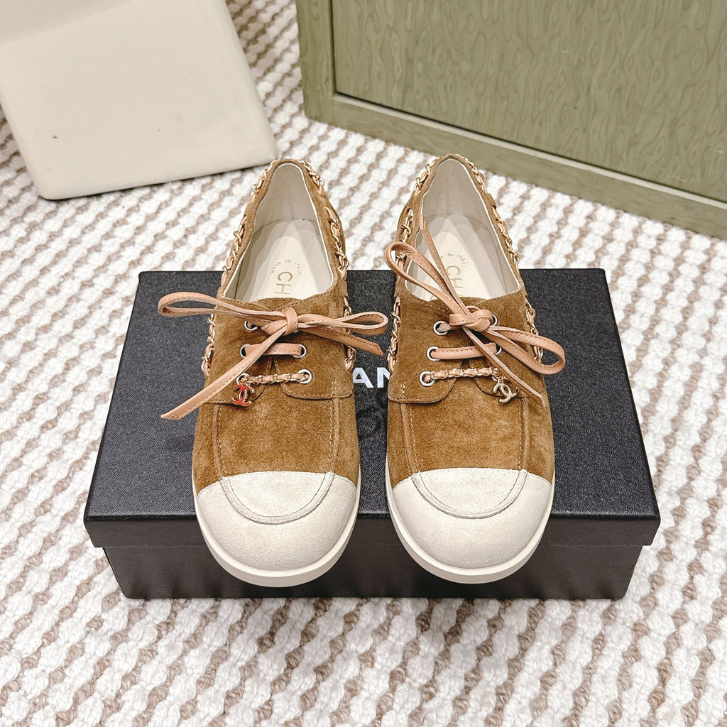 CHANEL 25S MOASINS IN BROWN AND LIGHT GREY SUEDE